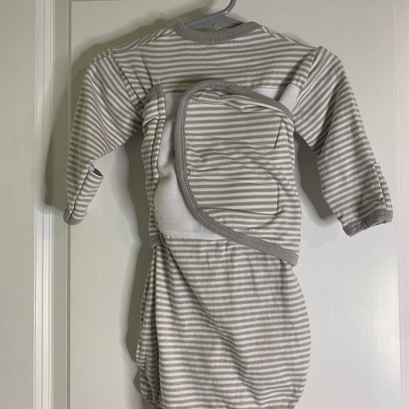 Hat + Long Sleeve Swaddle Sack Bundle - Picture 4 of 7